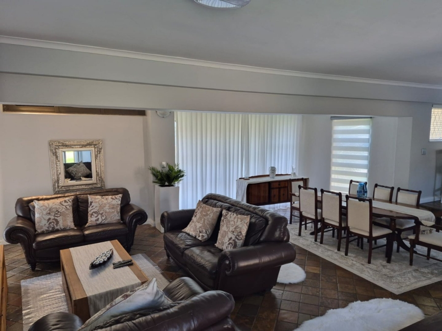 4 Bedroom Property for Sale in Blue Bend Eastern Cape